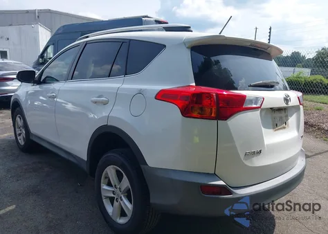 2014 Toyota Rav4 Xle z USA, uszkodzony, nr VIN 2T3WFREV8EW111626